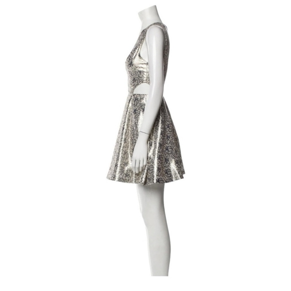 Alice + Olivia Varita Metallic Jacquard Cut Out Fit Flare Dress - Picture 2 of 13
